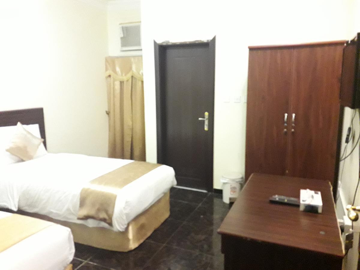 Lake Hotel Mukhi المظهر الخارجي الصورة